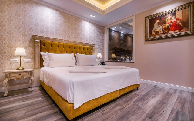 Legacy Hotel