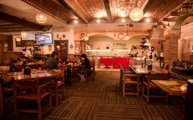 Maria Bonita Business Hotel & Suites