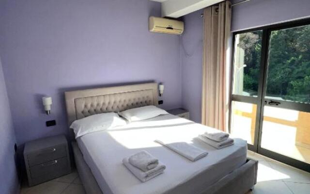 Hotel Agron