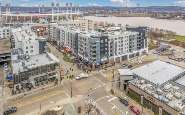 TWO CozySuites at the Banks 18