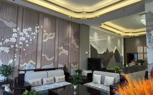 Jigzhi Hanshi Huating Grand Hotel