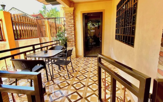 Len's Staycation 3bdr-2br-downstairs ,netflix&wifi