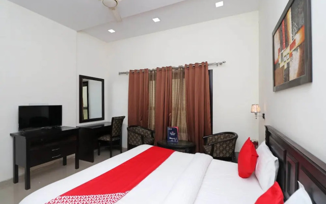 Hotel De DS Plaza By OYO Rooms