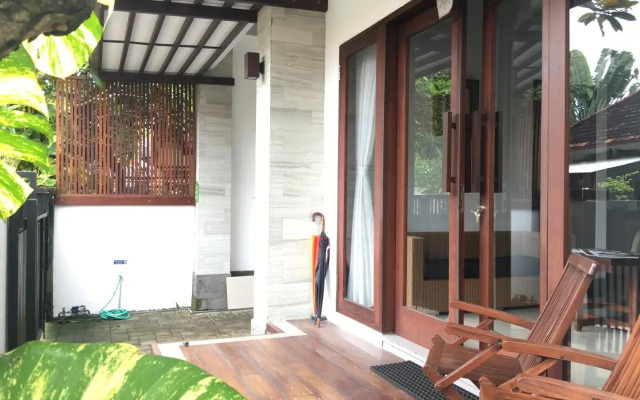 Dim House Jimbaran