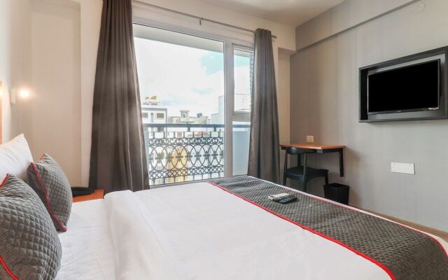 Sumithra Inn by OYO Rooms