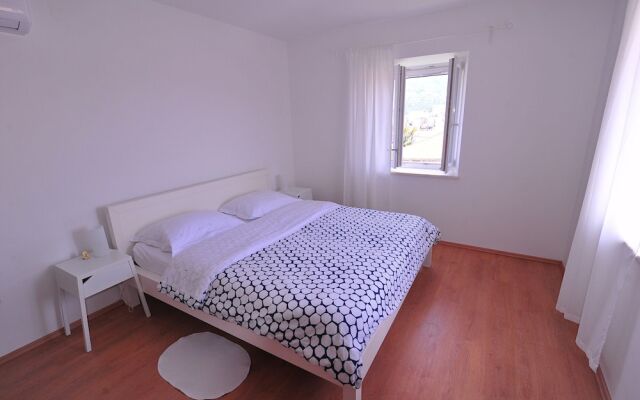 A2 - Luxury apt in Center, Just 5min From Beach
