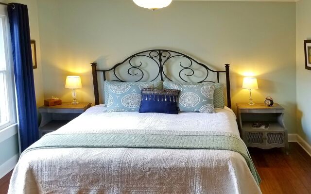 44 Spanish Street Inn - Adults Only