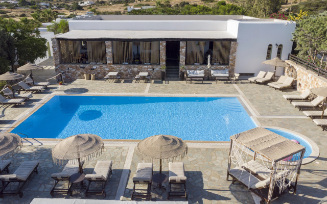 Parosland Hotel