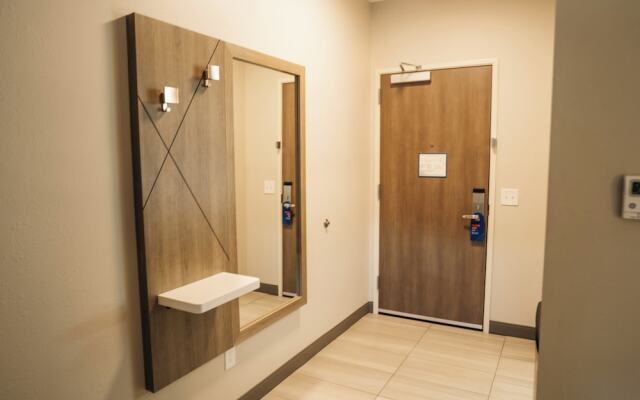 Holiday Inn Express & Suites McCalla - Birmingham West by IHG