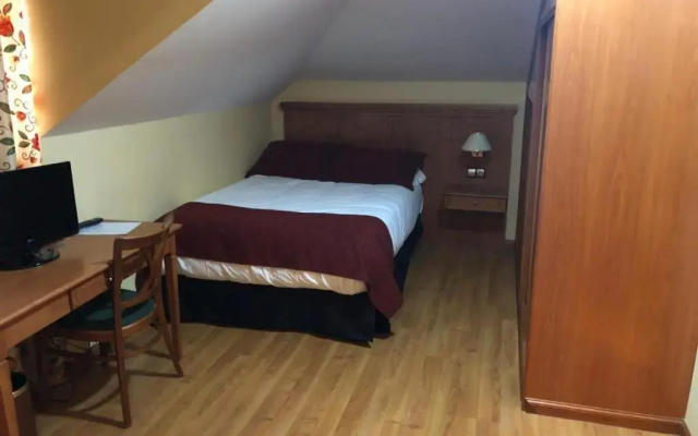 Hotel Camino Real