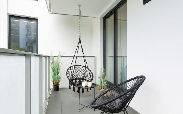 Apartment Dzielna Warsaw by Renters