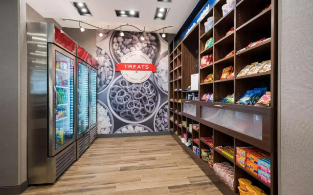 A Victory Hotel & Suites