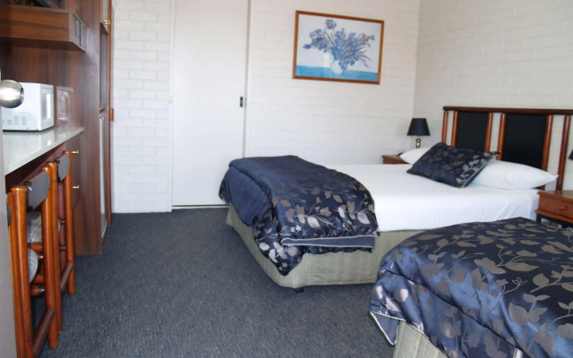 Pigeon House Motor Inn