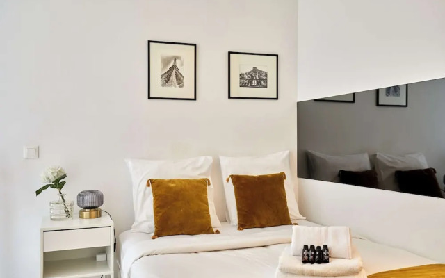 Duplex Private Garden Heart 15 Paris District