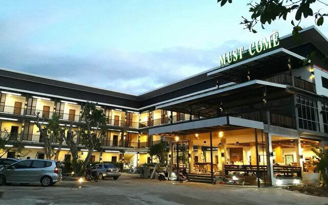 Mustcome Hotel
