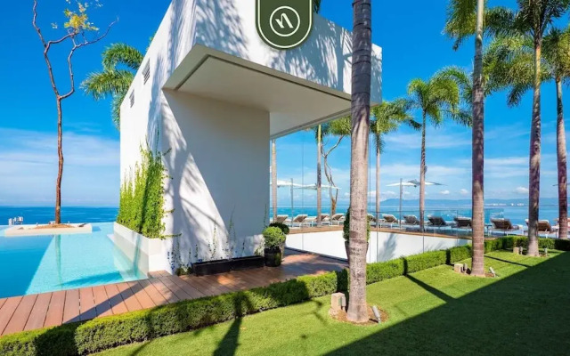 Pier 57 505 in Jalisco