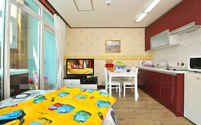 Gapyong Arno Kids Spa Pension