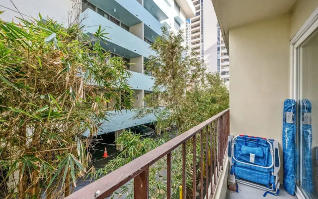 Two-bedroom Apartment With a Sunny Patio