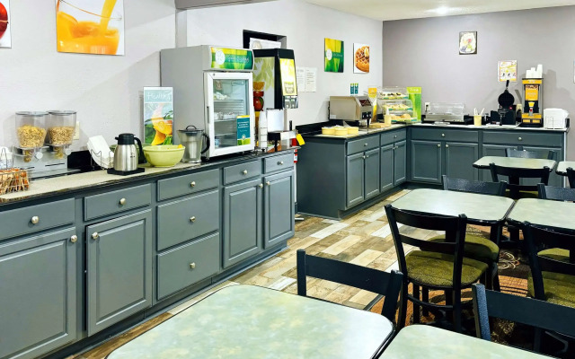 Quality Inn Raynham - Taunton