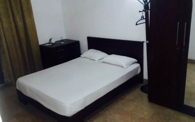 Akara Suites - Fredrika Road