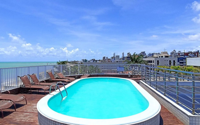 Happy Hotel Manaíra