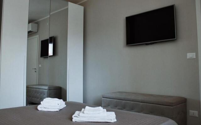 GF Holiday Suite 2