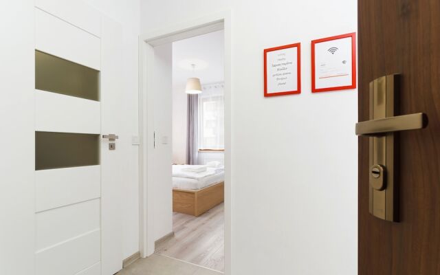 Apartments Claro II by Renters