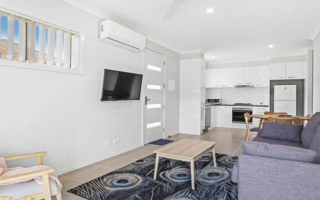 Scott Street Couples Getaway