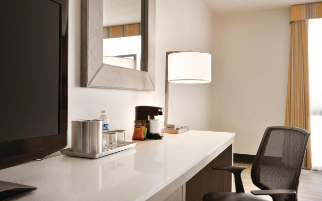 Radisson Hotel Lenexa Overland Park
