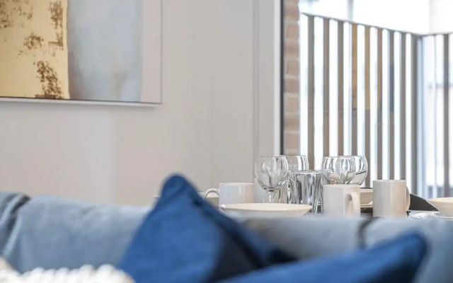 Two Bedroom Waterside Flat