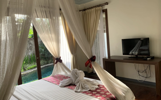 Ladera Villa Ubud by Zuzu