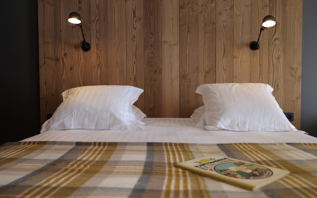 Plan B Hotel - Living Chamonix