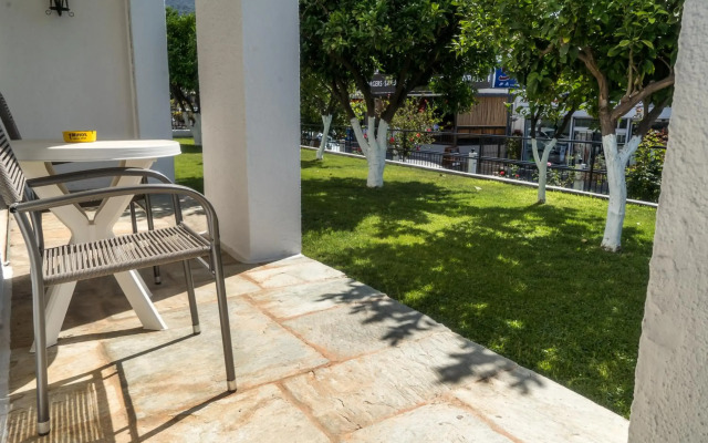 Malia Holidays Hotel