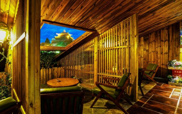 Shangri La Royal Boutique Inn