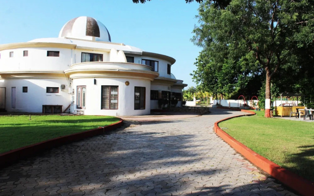 Hotel Lotus