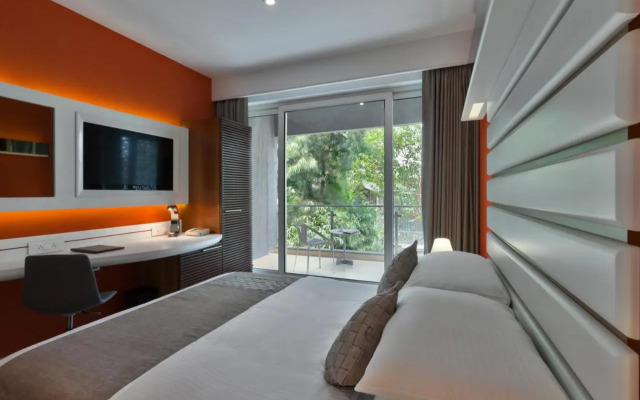 The Atara Near Golf Course Road