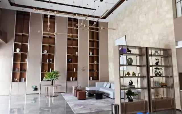 Lavande Hotel (Nanchang Jinxian Wuyue Plaza)