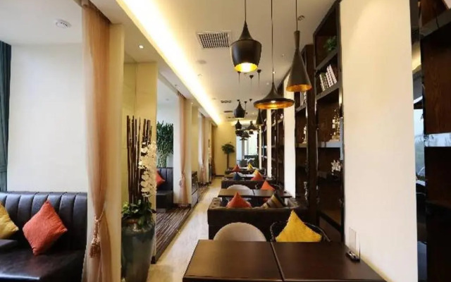 Lavande Hotel (Beijing Shunyi Metro Station)