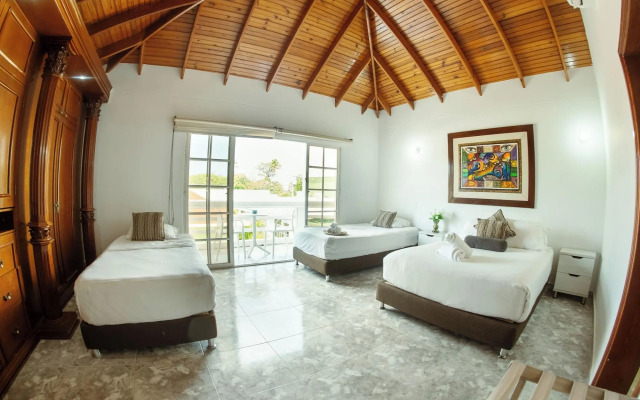 Koray Hotel
