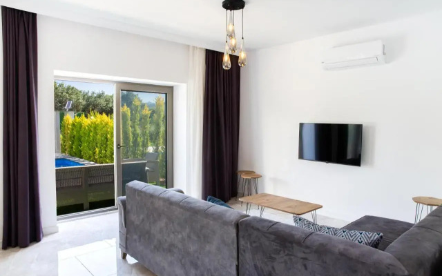 BD4109 Two BedroomedVilla withPool inBodrumYalikavak