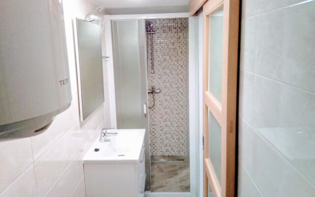 Beautiful Home in Prizba With Wifi and 3 Bedrooms