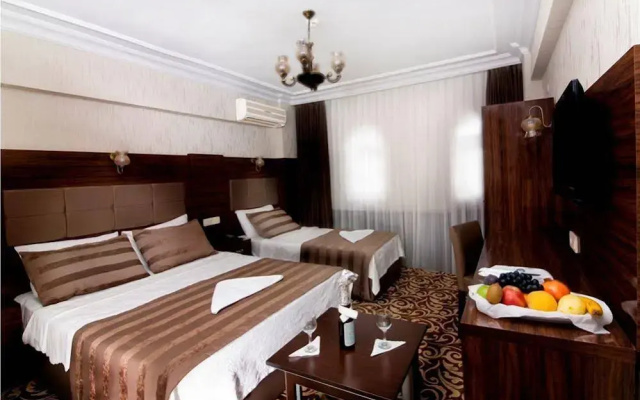 Pelikan Hotel