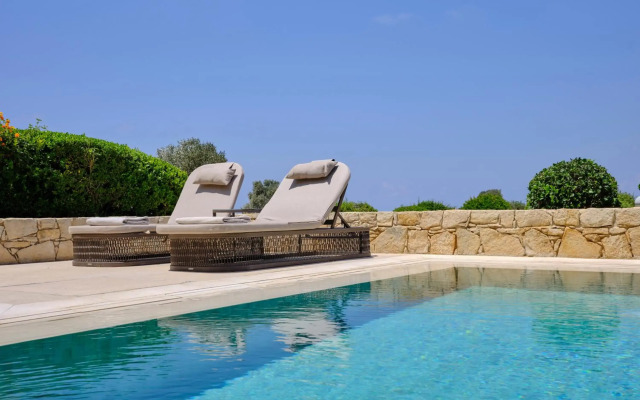 Aphrodite Hills Hotel