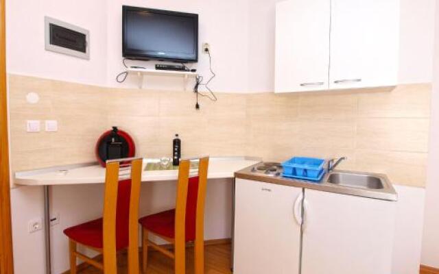 Apartment 1020
