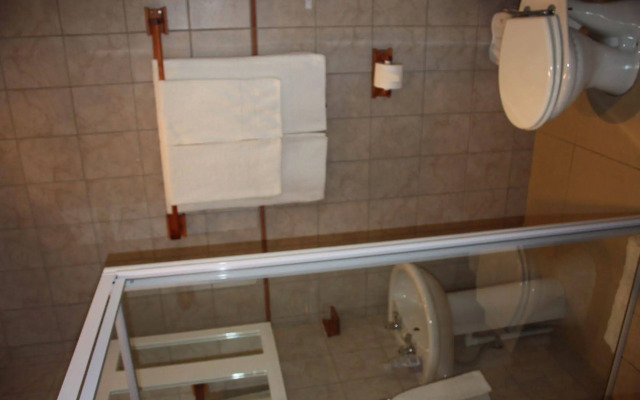 Somerset Lodge Montagau