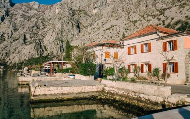 Casa Pasinovic