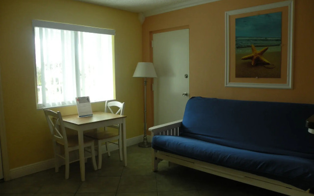 Pelican Pointe Clearwater Beach Hotel