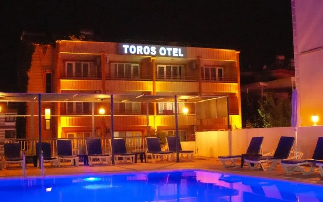 Toros Hotel