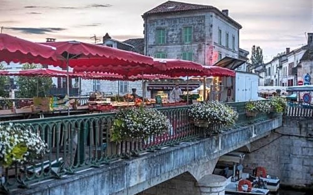 Brantome Les Ages Chambre d'hotes