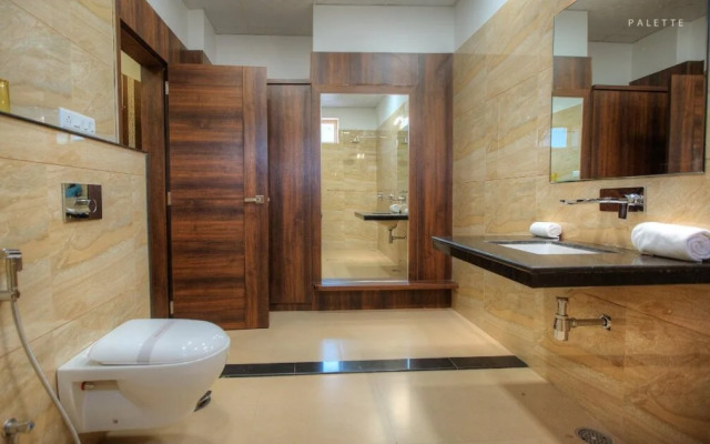 Golden Heritance by OYO Rooms